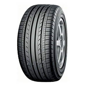 Llanta  185/60 R15 YOKOHAMA DB DECIBEL E70D 84H