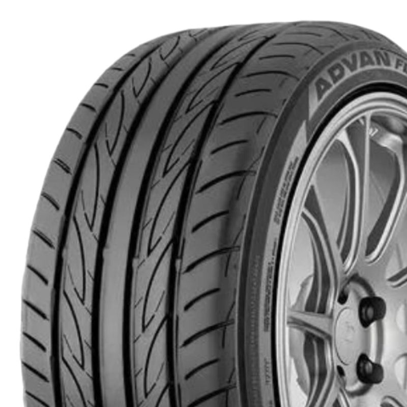 Paquete de 2 llantas 205/40 R18 YOKOHAMA ADVAN FLEVA V701 86W